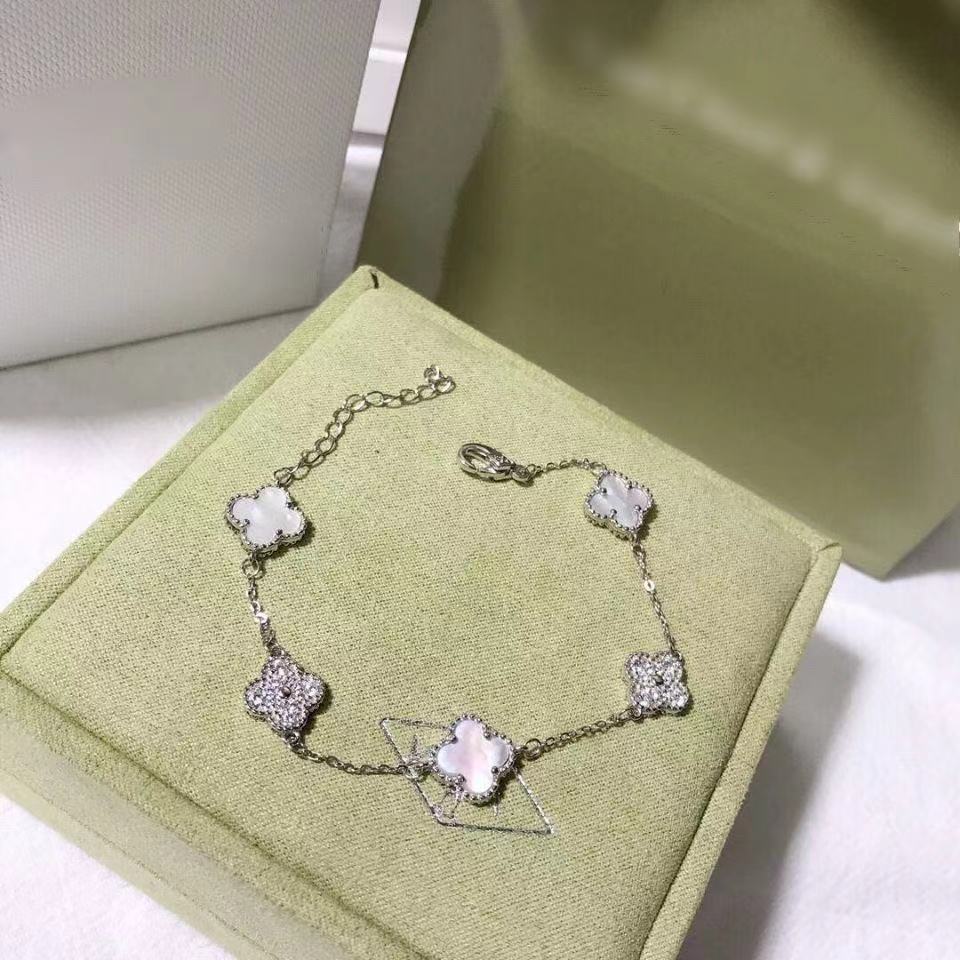Cute Clover Necklace