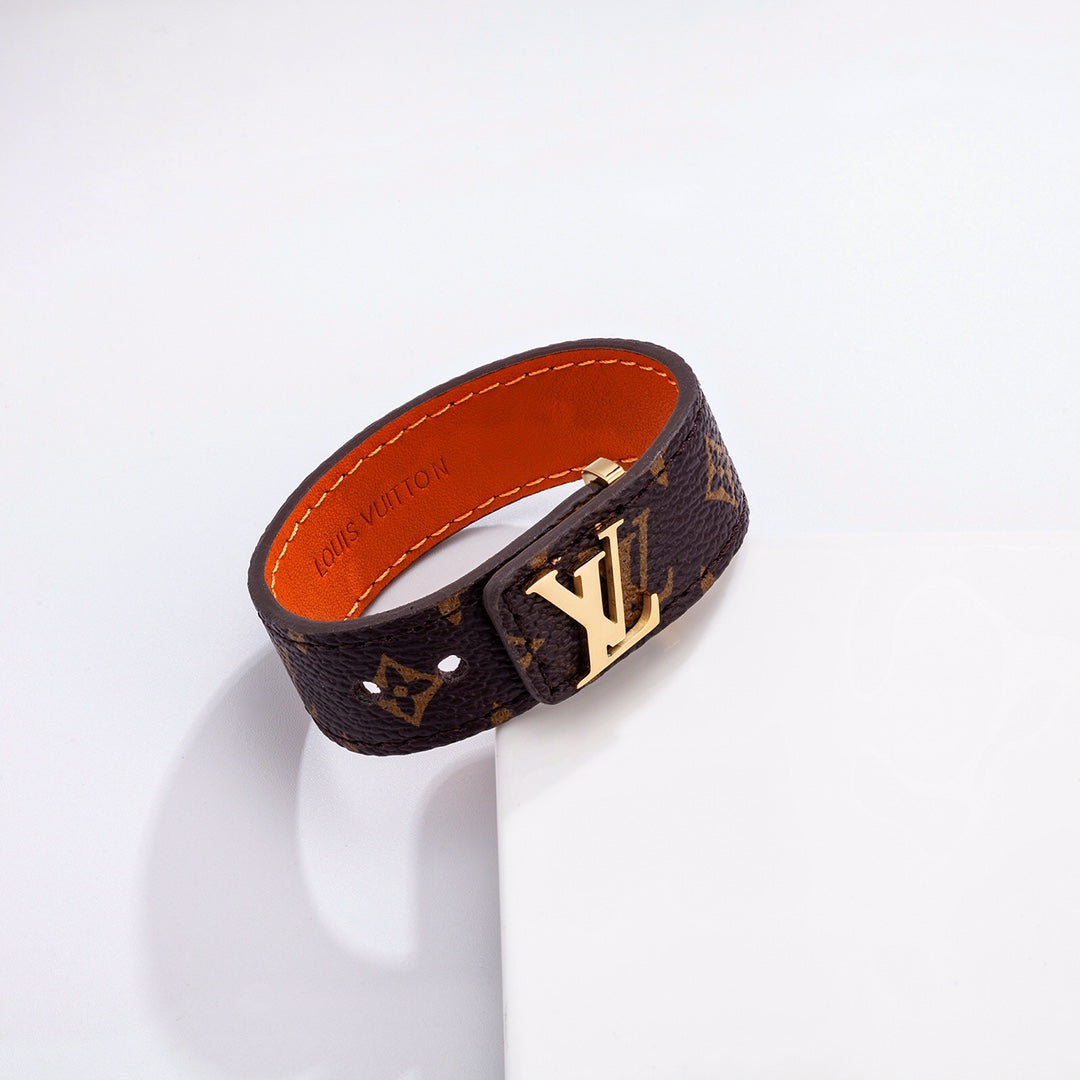 Monogram Belt Buckle Logo Leather Bracelet