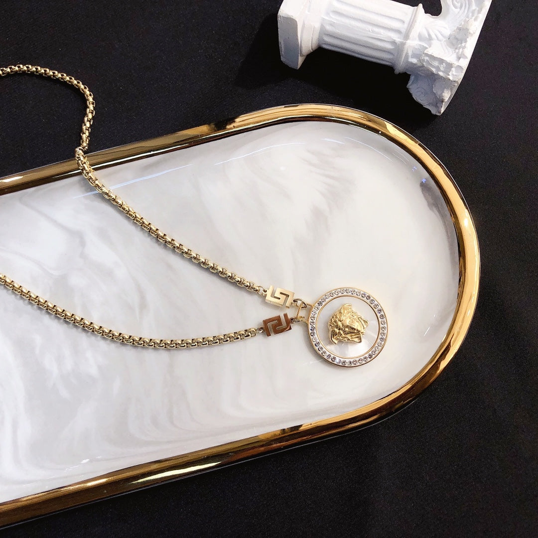 Beauty Avatar Necklace