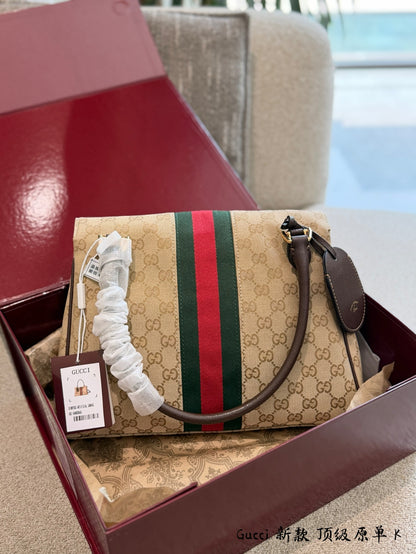 Vintage Monogram Canvas Shoulder Bag 🤎