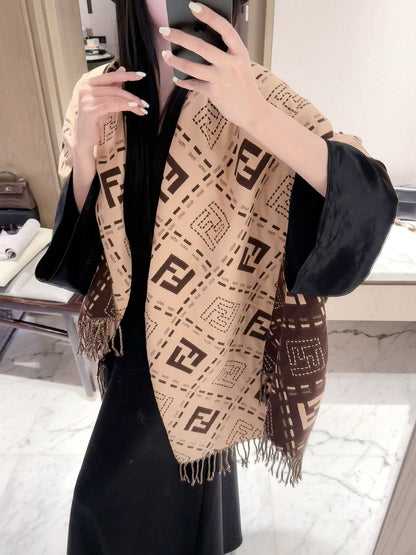 2026 New Geometric Jacquard Cashmere Scarf – Soft Thick Cashmere, Reversible Styling, Multiple Colors