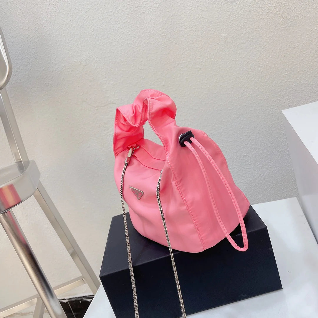 Wavy Side Chain Bag