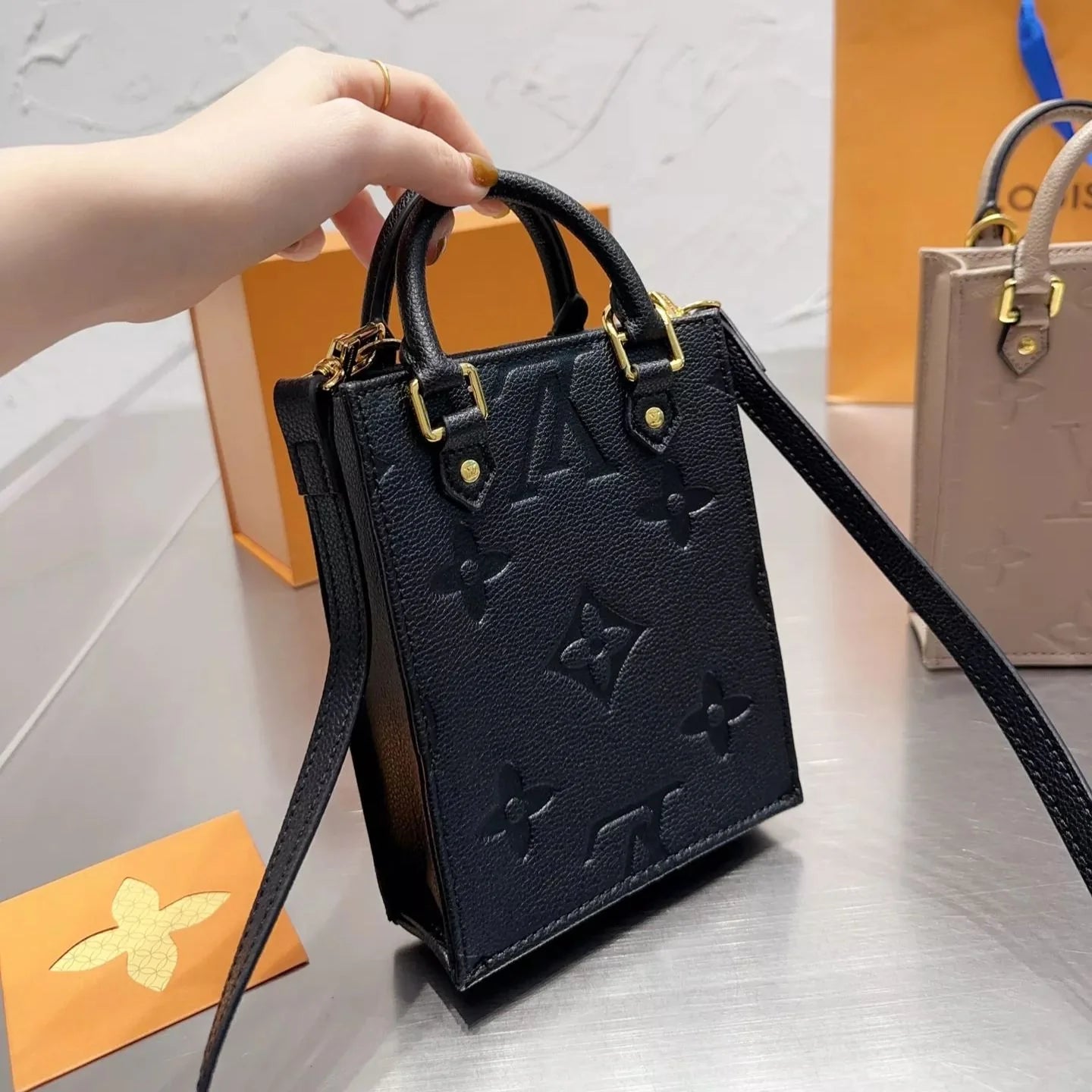 Simple Vertical Mini Bag