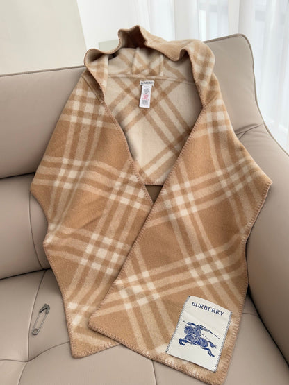 ✨ In Stock | 2025 New Year Hooded Checkered Wool Shawl – Elegant Blanket-Style Wrap