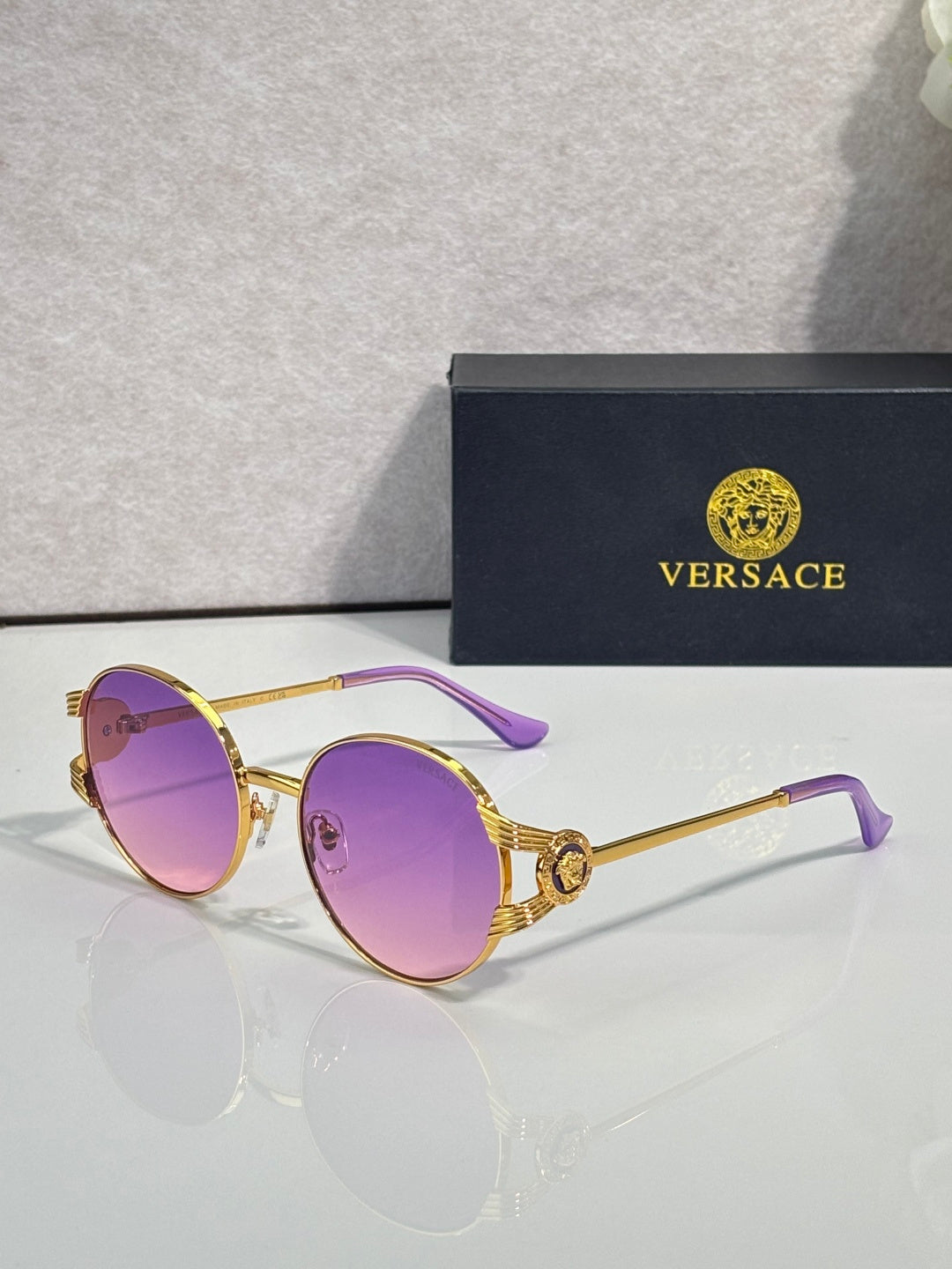 Retro Round Metal Frame Sunglasses - VE2303