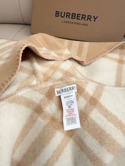✨ In Stock | 2025 New Year Hooded Checkered Wool Shawl – Elegant Blanket-Style Wrap