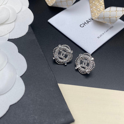 Temperament Full Diamond Earrings