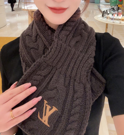 Never Freeze Wool Scarf – 100% Wool Warm Neck Wrap, 135 × 20 cm