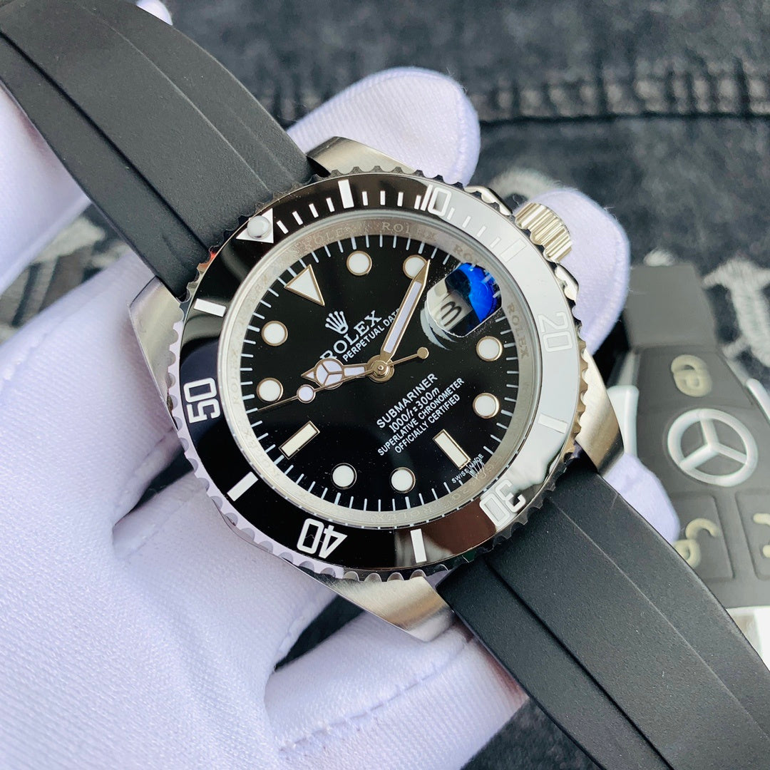 Men’s Stainless Steel Automatic Dive Watch – 3-Color Dial Collection, Sport Rubber Strap, Classic Diver Style