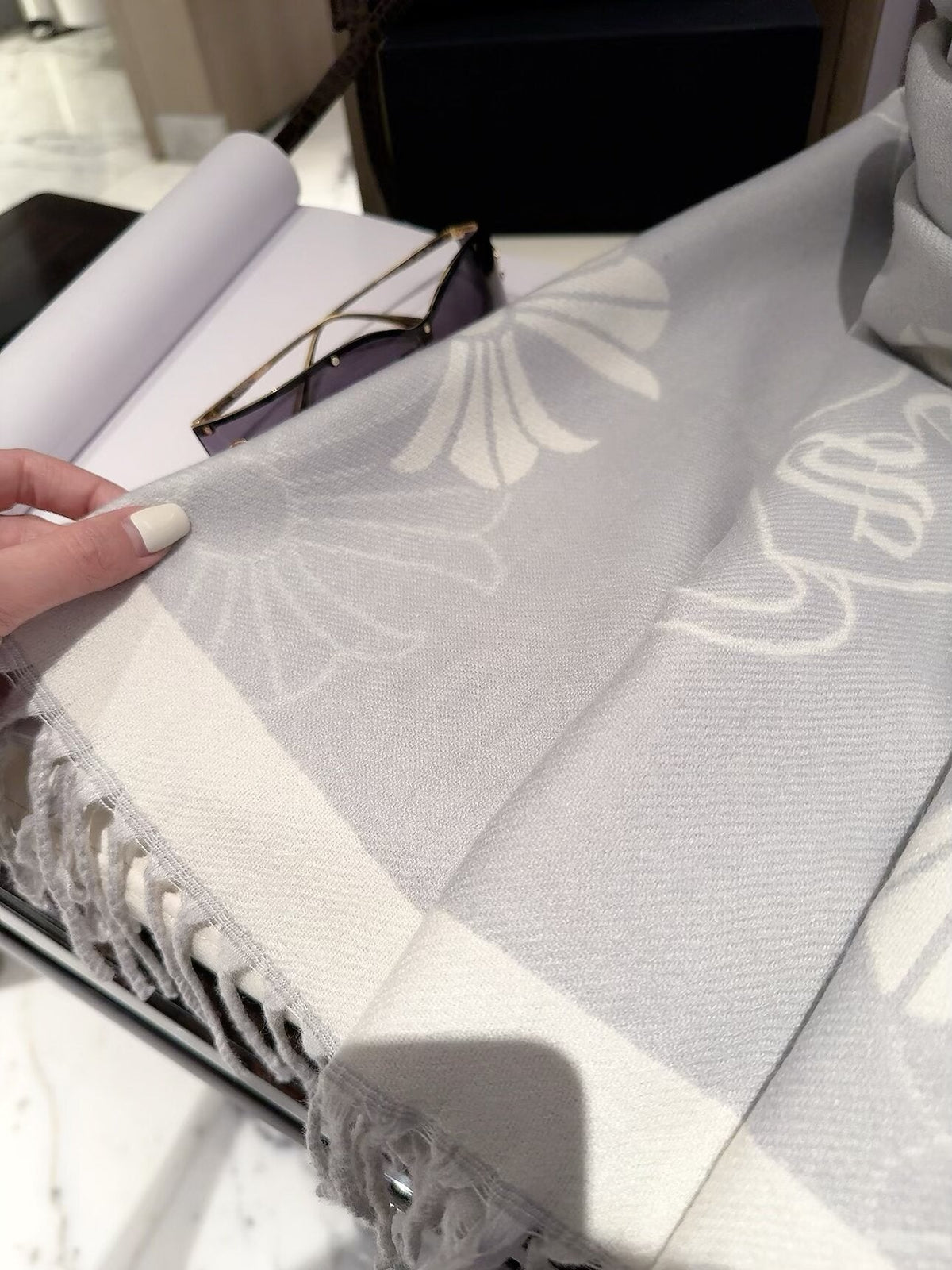 2026 New Gothic Cross Cashmere Scarf – Symmetrical Motif, Streetwear-Inspired Style