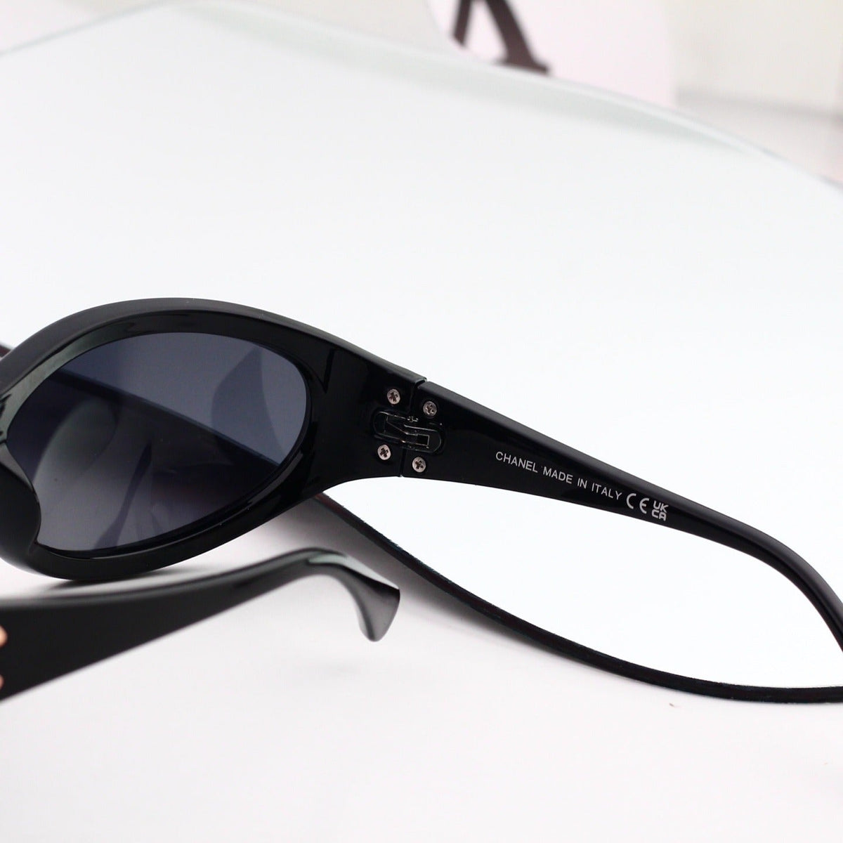6 Color Y2K Oval Wrap‑Around Sunglasses 1587